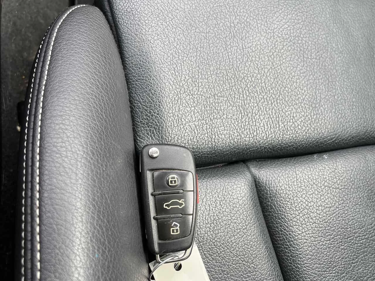 Audi S3 TECHNIK * ПАНОРАМА* ПОДГРЕВИ* КАМЕРА* , снимка 11 - Автомобили и джипове - 54452253