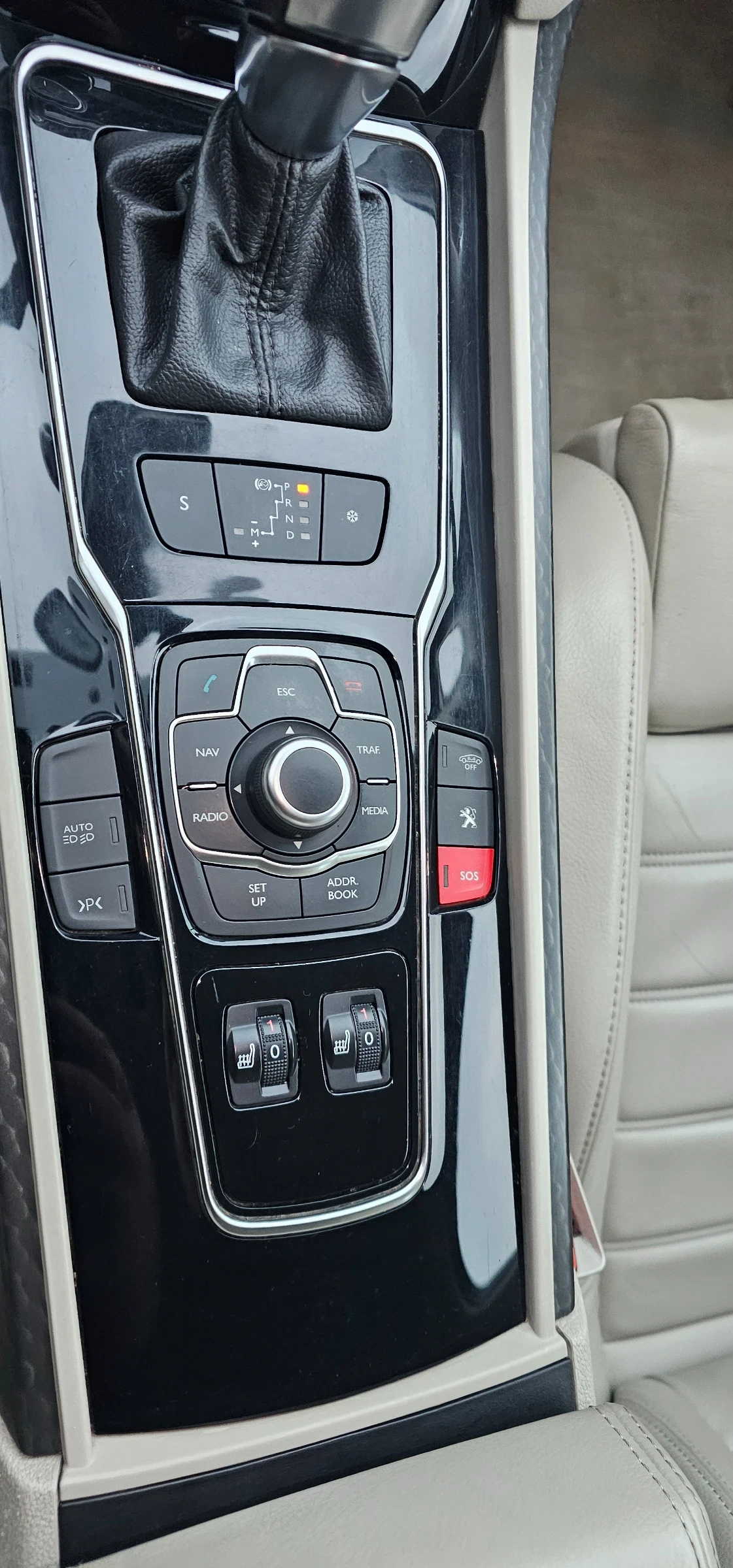 Peugeot 508 2.0HDI-GT LINE, снимка 10 - Автомобили и джипове - 55630831