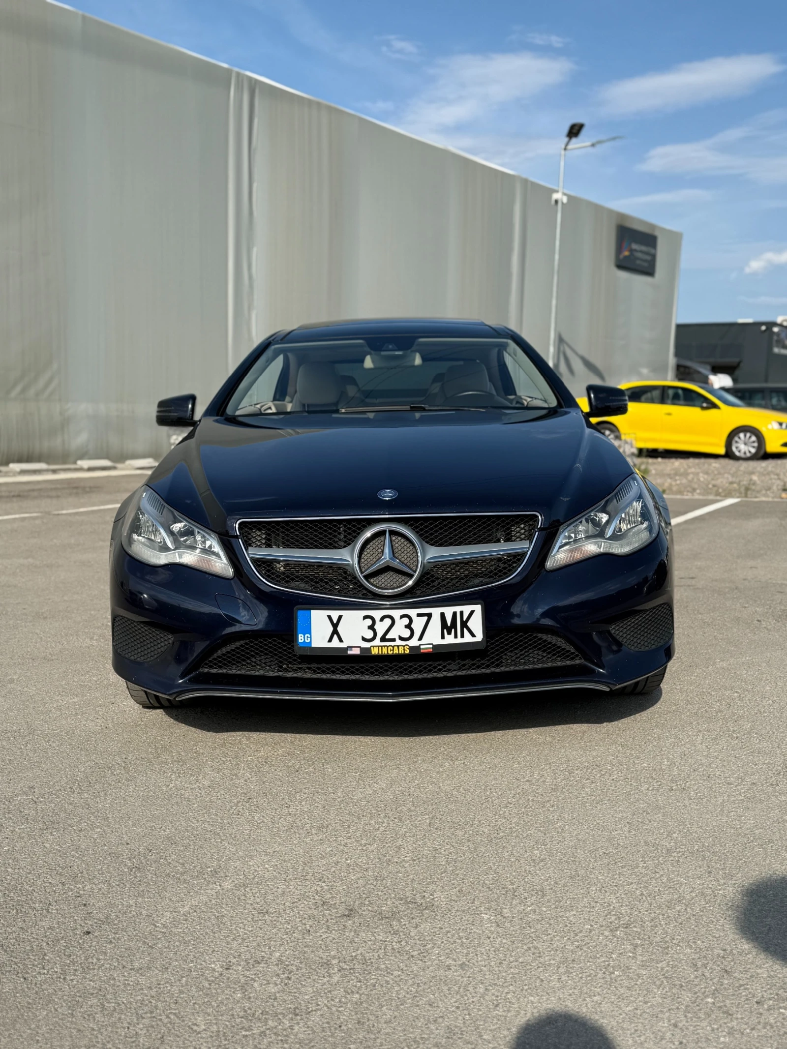 Mercedes-Benz E 350 FACELIFT / MANUFAKTUR / HARMAN-KARDON / PANO / RWD, снимка 5 - Автомобили и джипове - 55303894