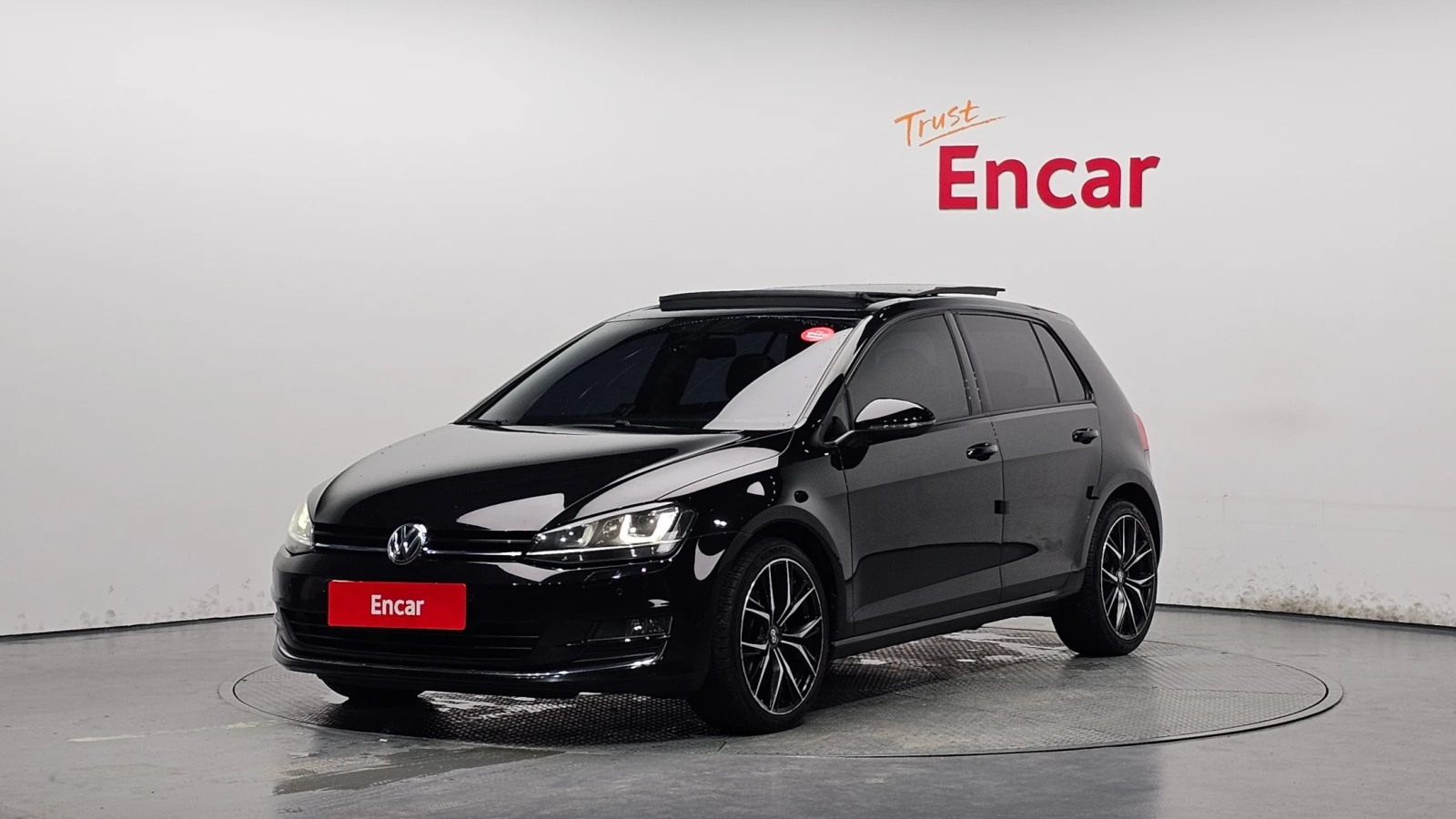 VW Golf | АВТОКРЕДИТ БЕЗ ПЪРВОНАЧАЛНА ВНОСКА | 