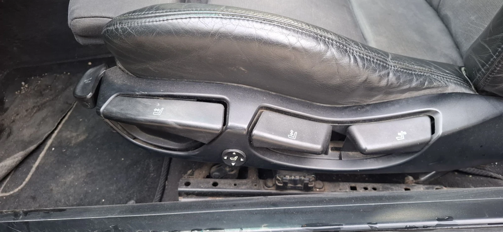 BMW 320, снимка 9 - Автомобили и джипове - 55672332