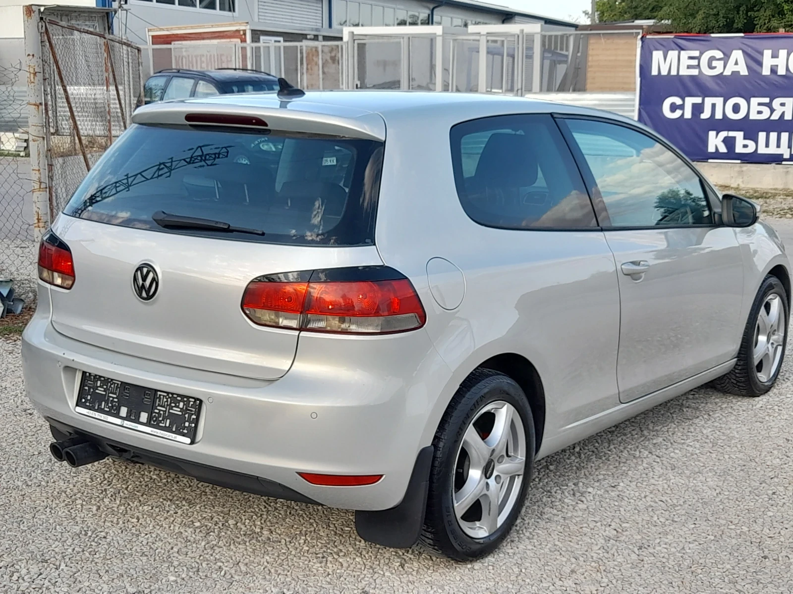 VW Golf, снимка 4 - Автомобили и джипове - 55675884