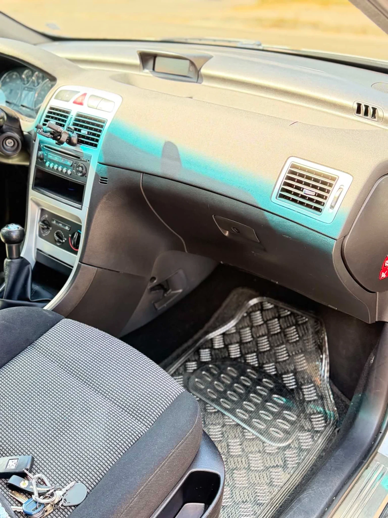 Peugeot 307 Hdi, снимка 12 - Автомобили и джипове - 55785870
