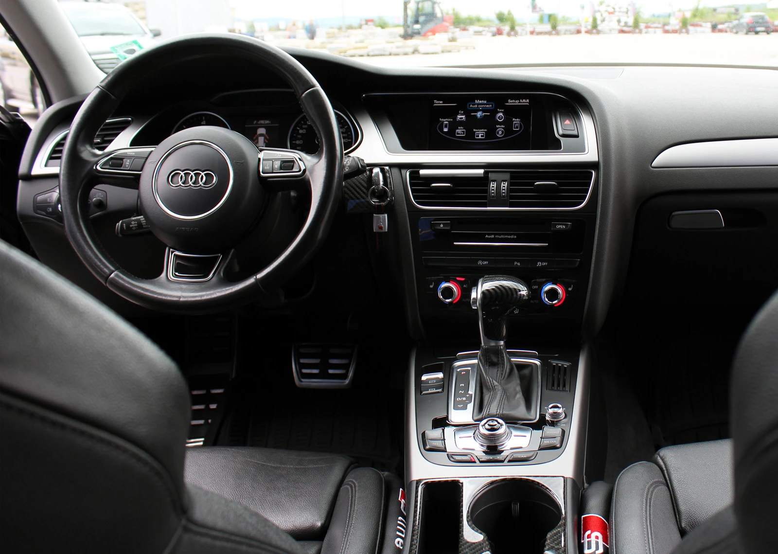 Audi A4 B8.5 3.0 TDI Distronic, снимка 8 - Автомобили и джипове - 56097605