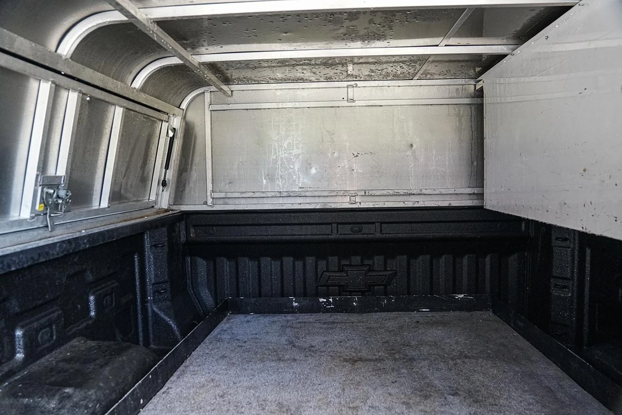 Chevrolet Silverado ДИГИТАЛНО ТАБЛО | КАМЕРА, снимка 14 - Автомобили и джипове - 56185560