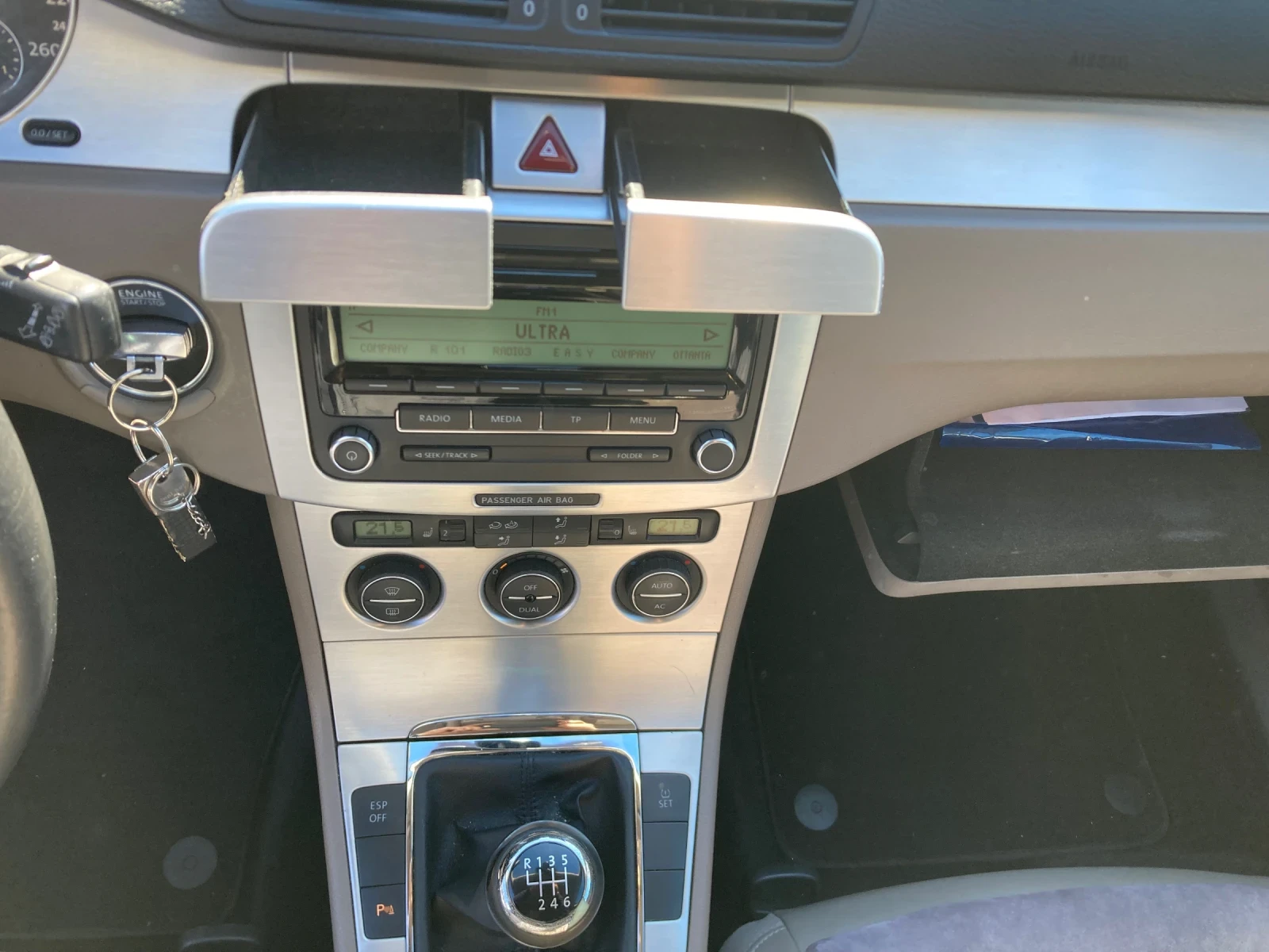 VW Passat 2.0 TDI EVRO-5 Alkantar Podgrev, снимка 14 - Автомобили и джипове - 56635863