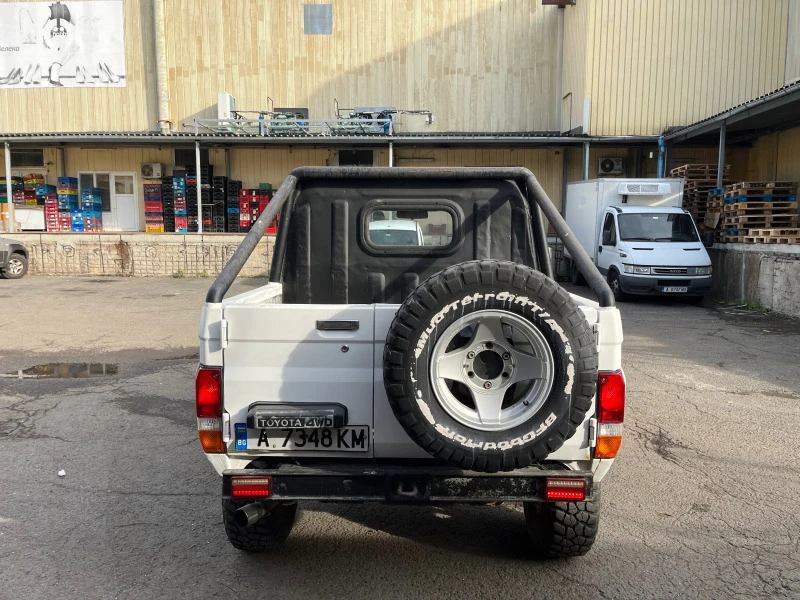 Toyota Land cruiser, снимка 9 - Автомобили и джипове - 47445760