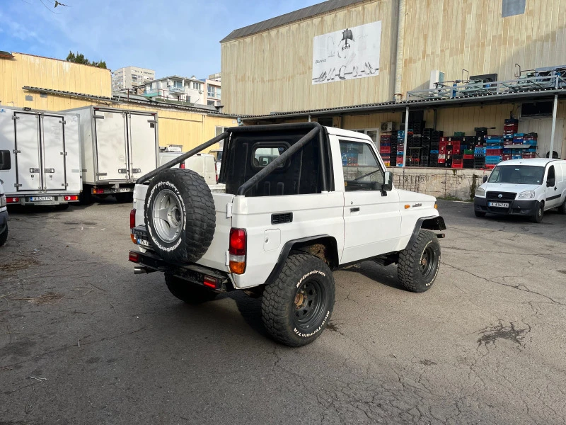 Toyota Land cruiser, снимка 7 - Автомобили и джипове - 47445760