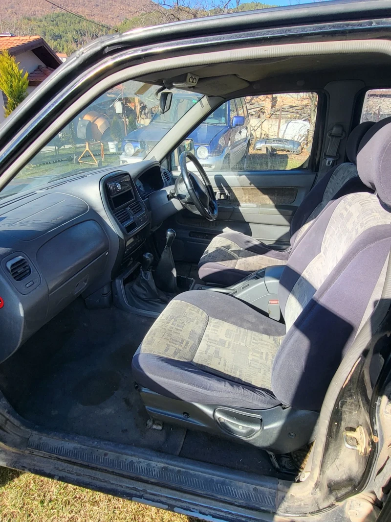 Nissan Navara 2.5 103kc.Цяла или на части, снимка 8 - Автомобили и джипове - 48177149