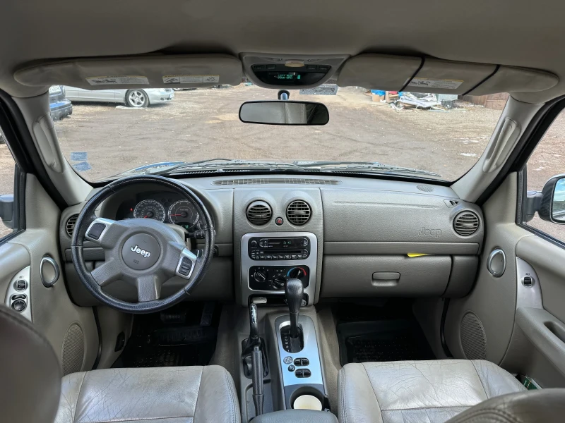 Jeep Cherokee 3.7 ГАЗ, снимка 4 - Автомобили и джипове - 51924187