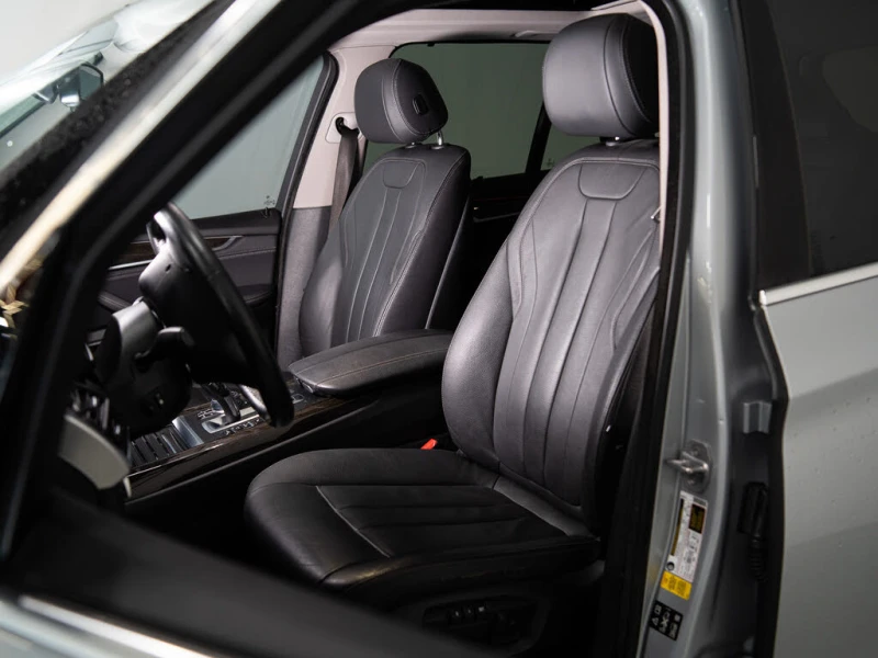 BMW X5 xDrive35i, снимка 12 - Автомобили и джипове - 52690748