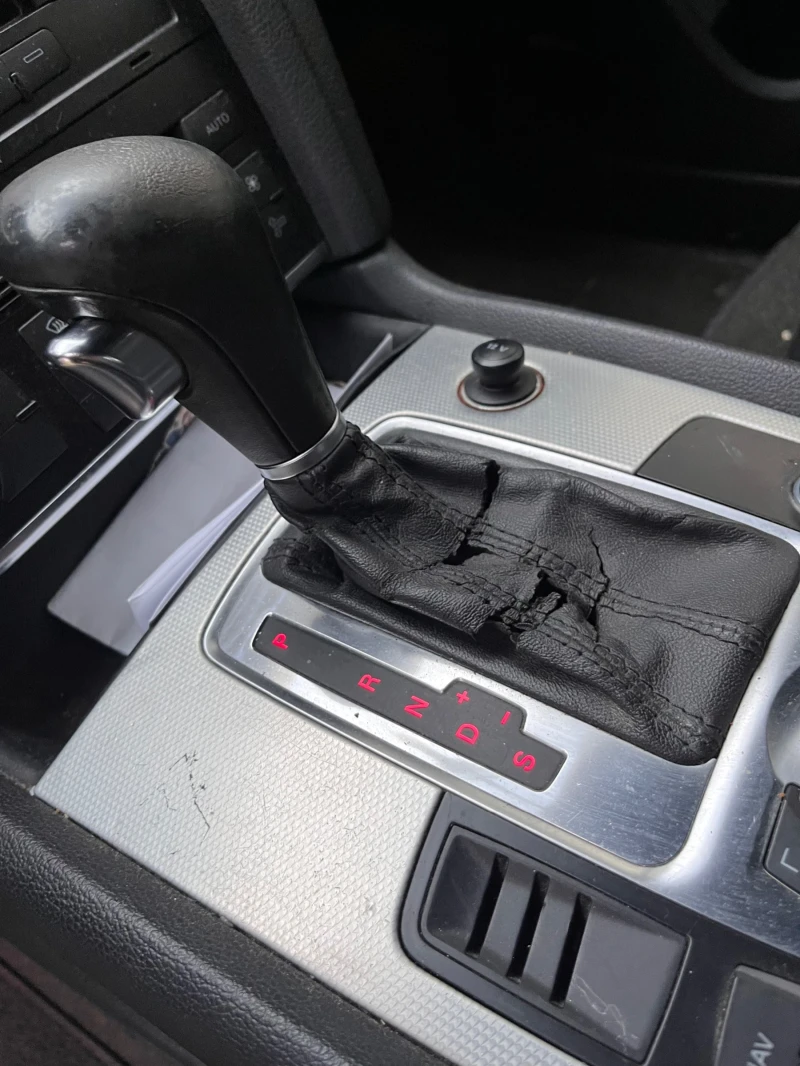 Audi Q7 3000tdi, снимка 8 - Автомобили и джипове - 52791242