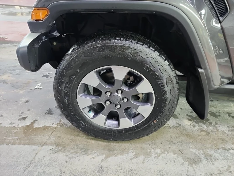 Jeep Wrangler * SAHARA * CARFAX * БЕЗ ПЪРВОНАЧАЛНА ВНОСКА, снимка 6 - Автомобили и джипове - 53087737