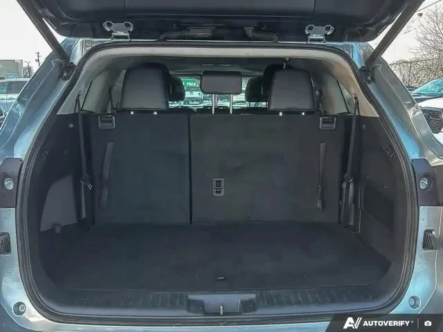 Toyota Highlander / XLE / AWD / CARFAX / ПОДГРЕВИ / ШИБИДАХ / , снимка 11 - Автомобили и джипове - 53341813