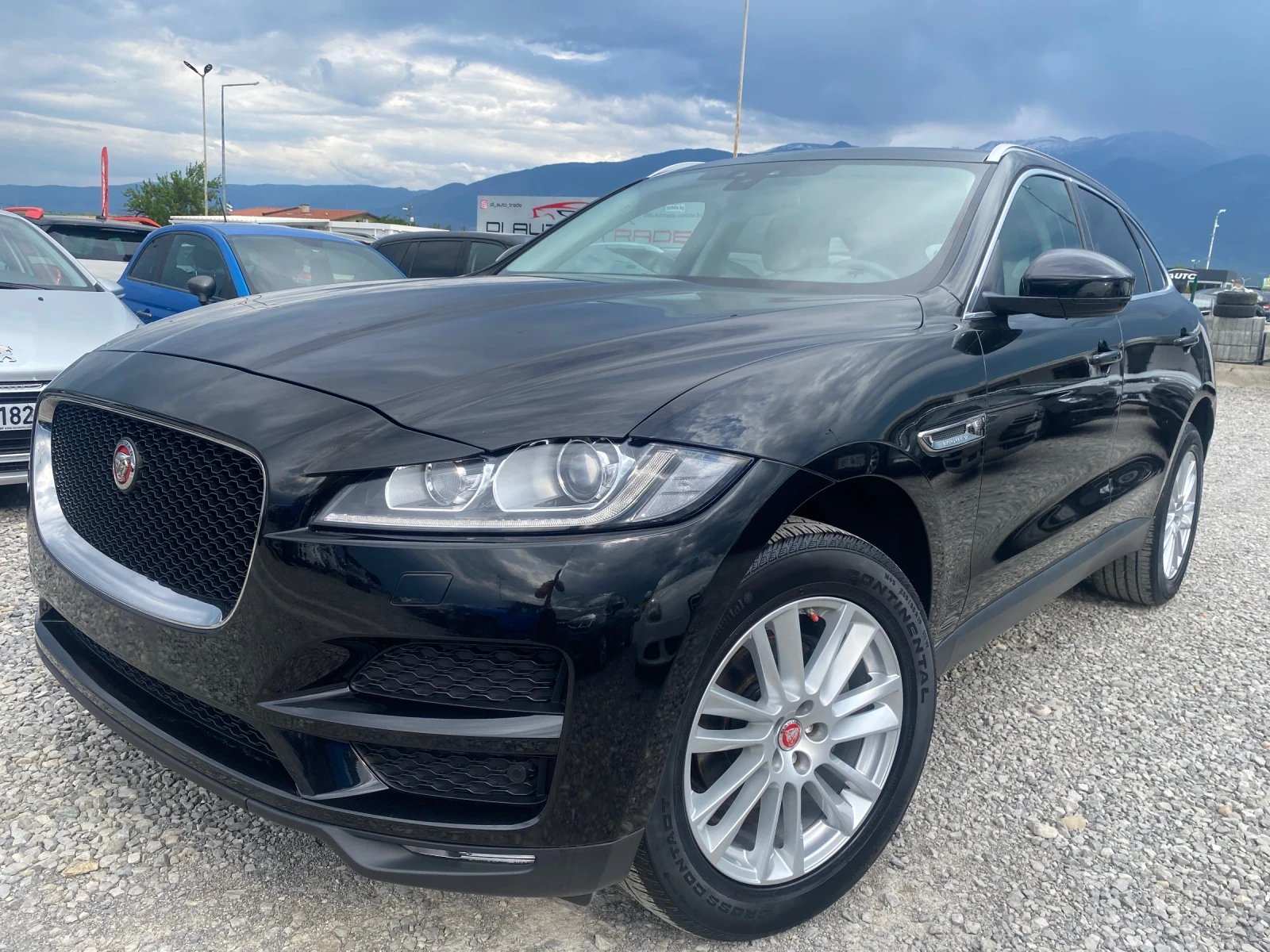 Jaguar F-PACE 2.0D 180HP 4x4 FULL EXTRAS 145444km TOP NEW  | Mobile.bg — изображение 1