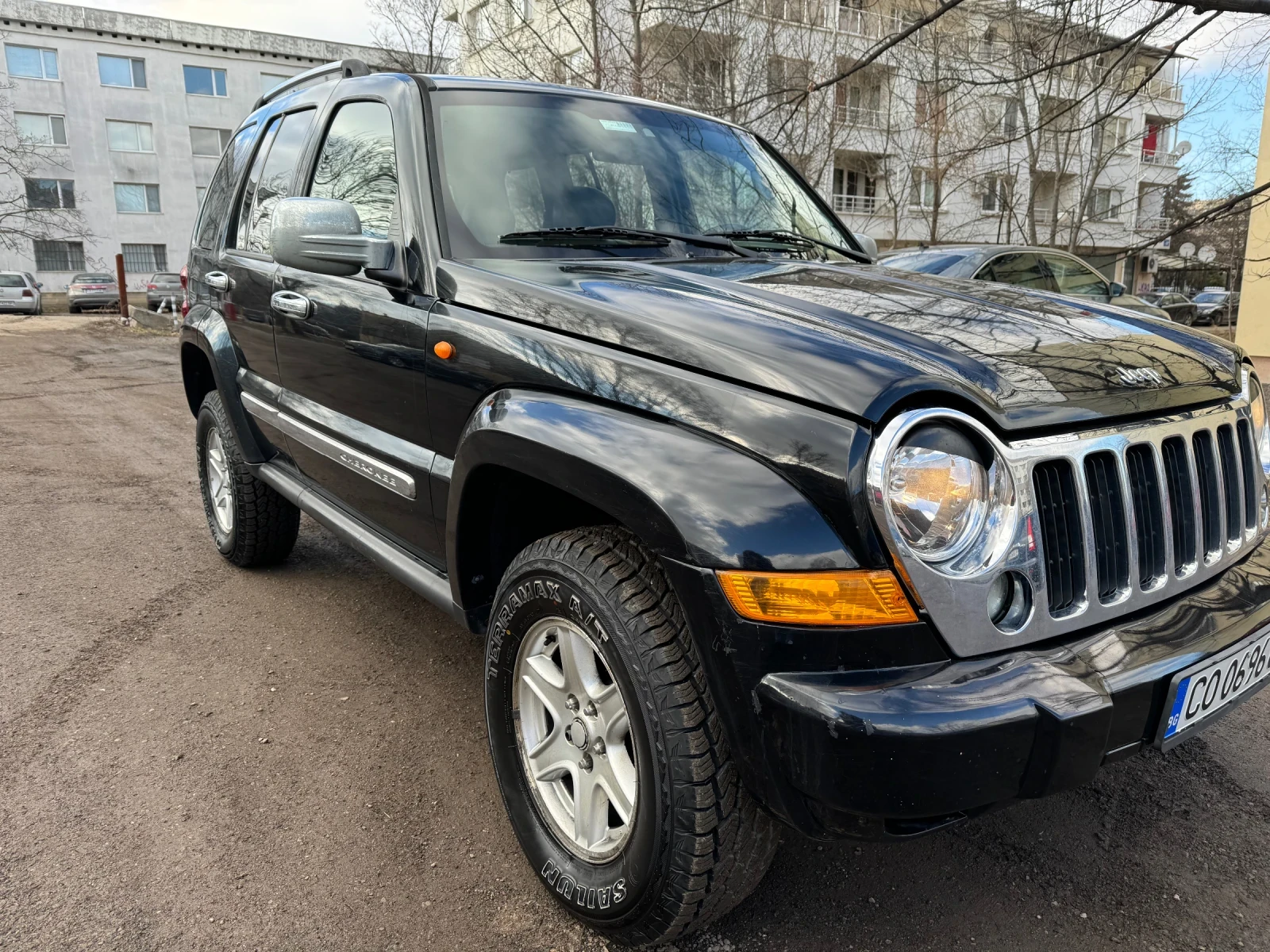 Jeep Cherokee 3.7 ГАЗ - изображение 2
