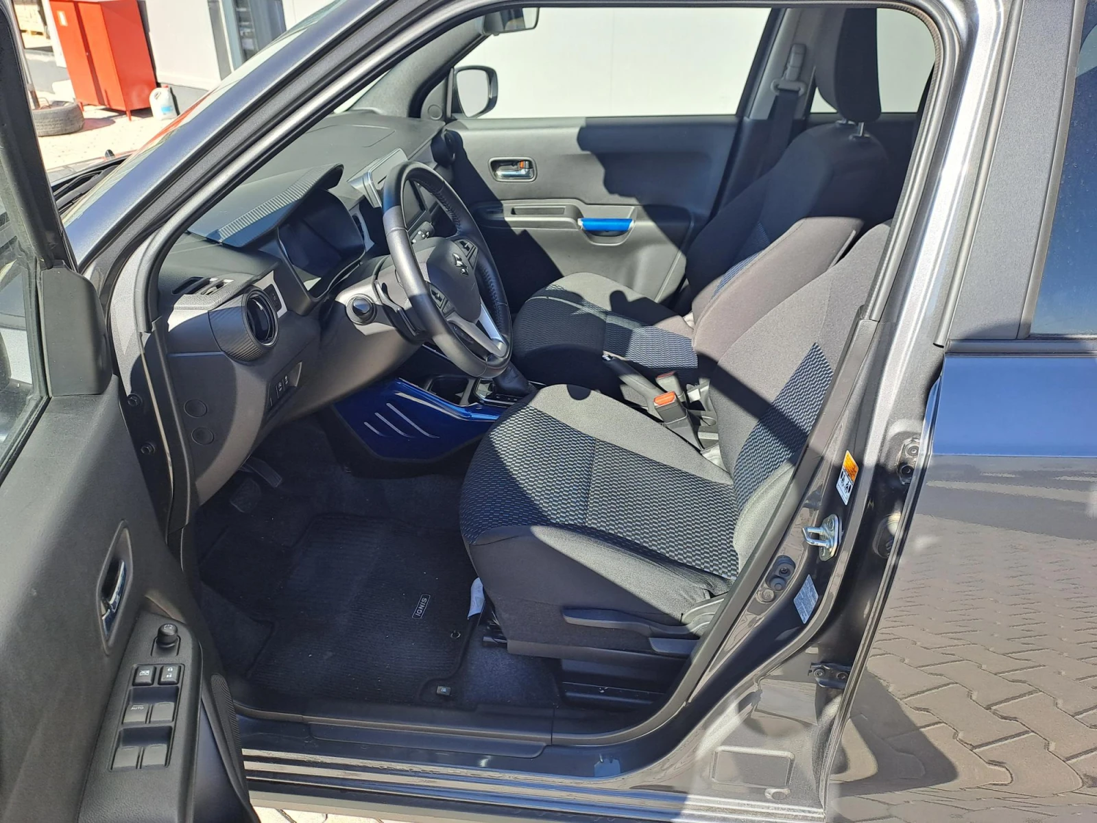 Suzuki Ignis 1. 2 GLX HYBRID AUTOMATIC 2WD | Mobile.bg   12