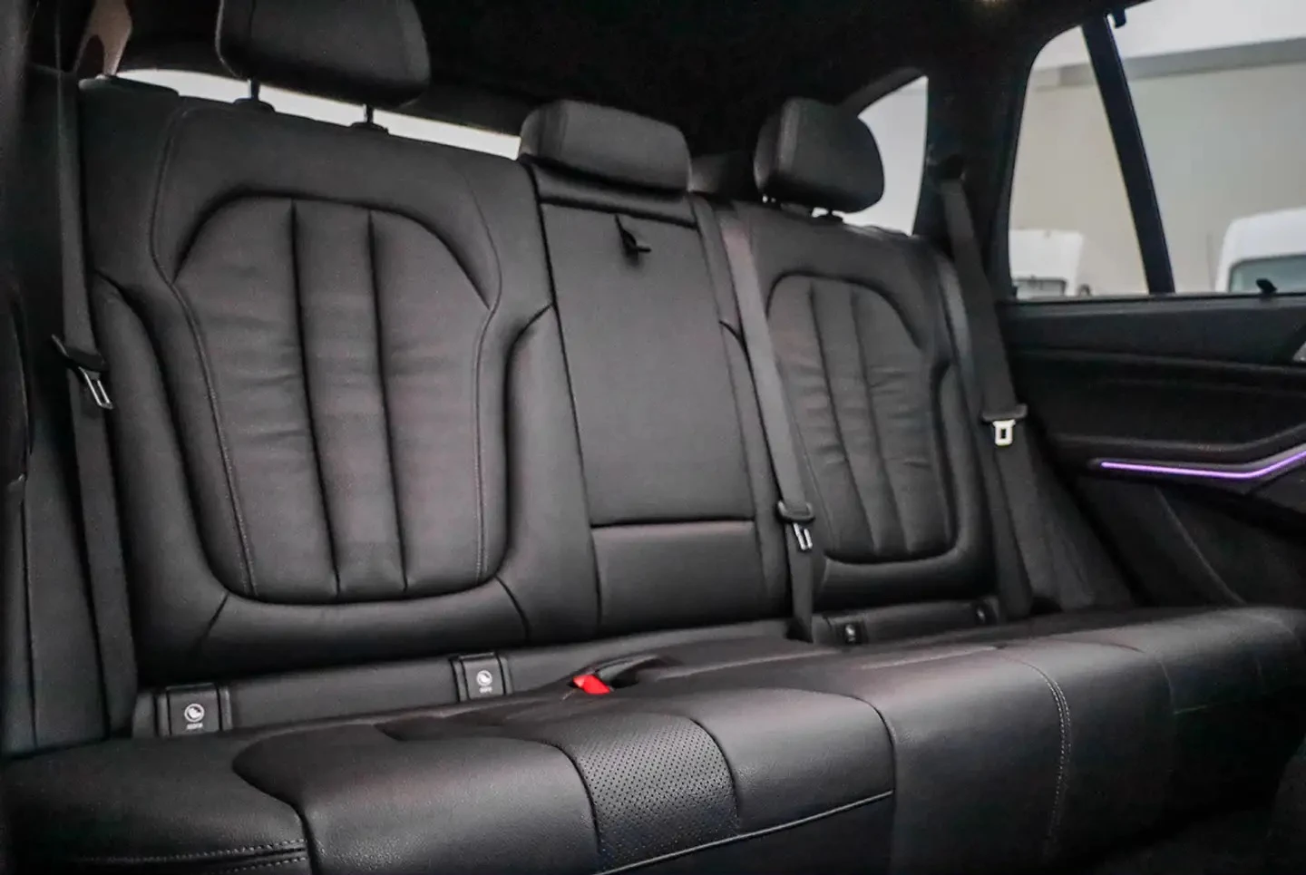 BMW X5 xDrive40i* SoftClose* Distronic* HeadUp* AirSuspen - изображение 8