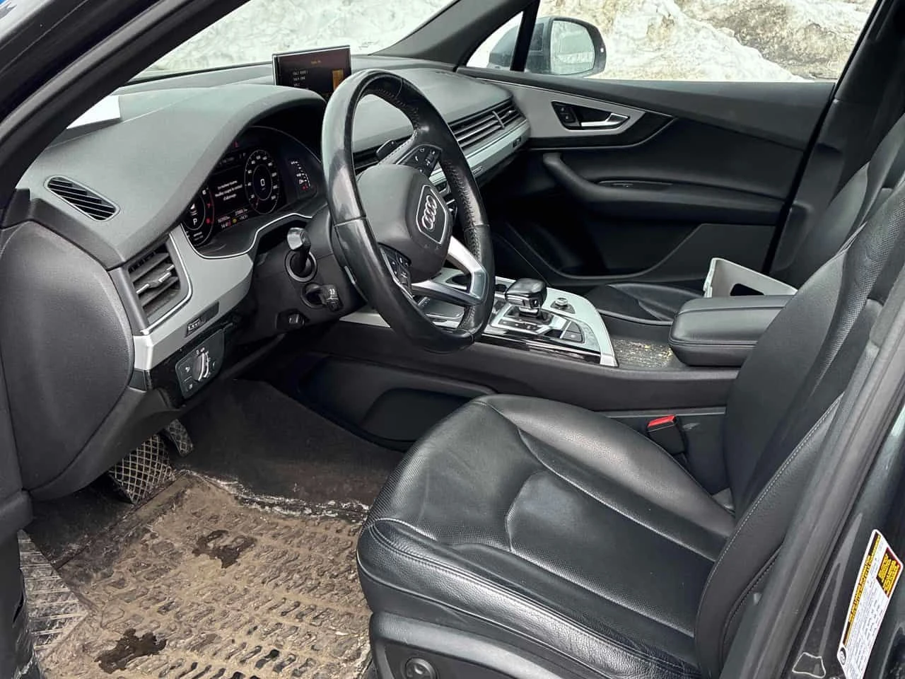 Audi Q7 Progressiv/ПАНОРАМА/360 CAM/ПРЕДСТАВИТЕЛСТВО, снимка 7 - Автомобили и джипове - 54033701