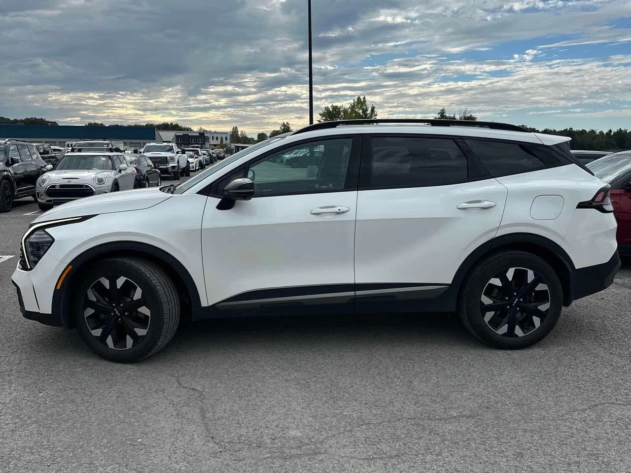 Kia Sportage X LINE LIMITED/CARFAX/Дистроник/ПРЕДСТАВИТЕЛСТВ0, снимка 2 - Автомобили и джипове - 56186009