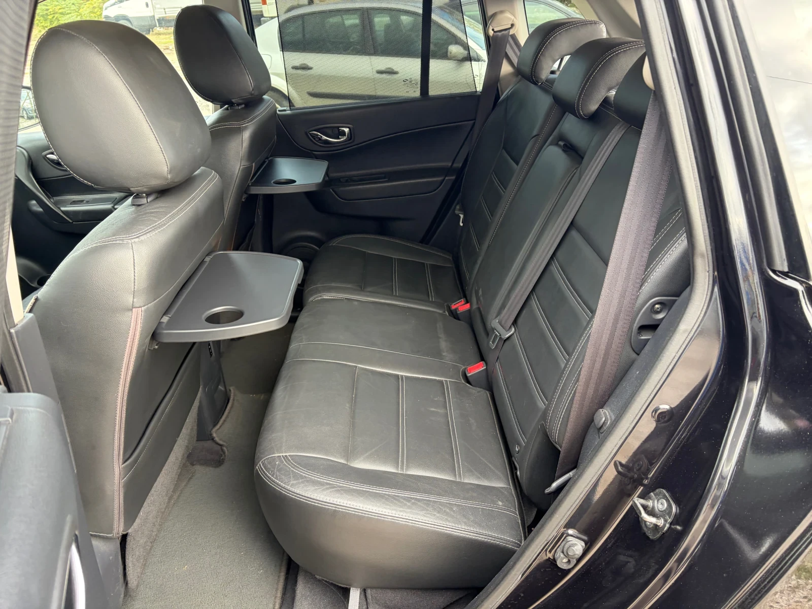 Renault Koleos 4х4, снимка 8 - Автомобили и джипове - 56666708