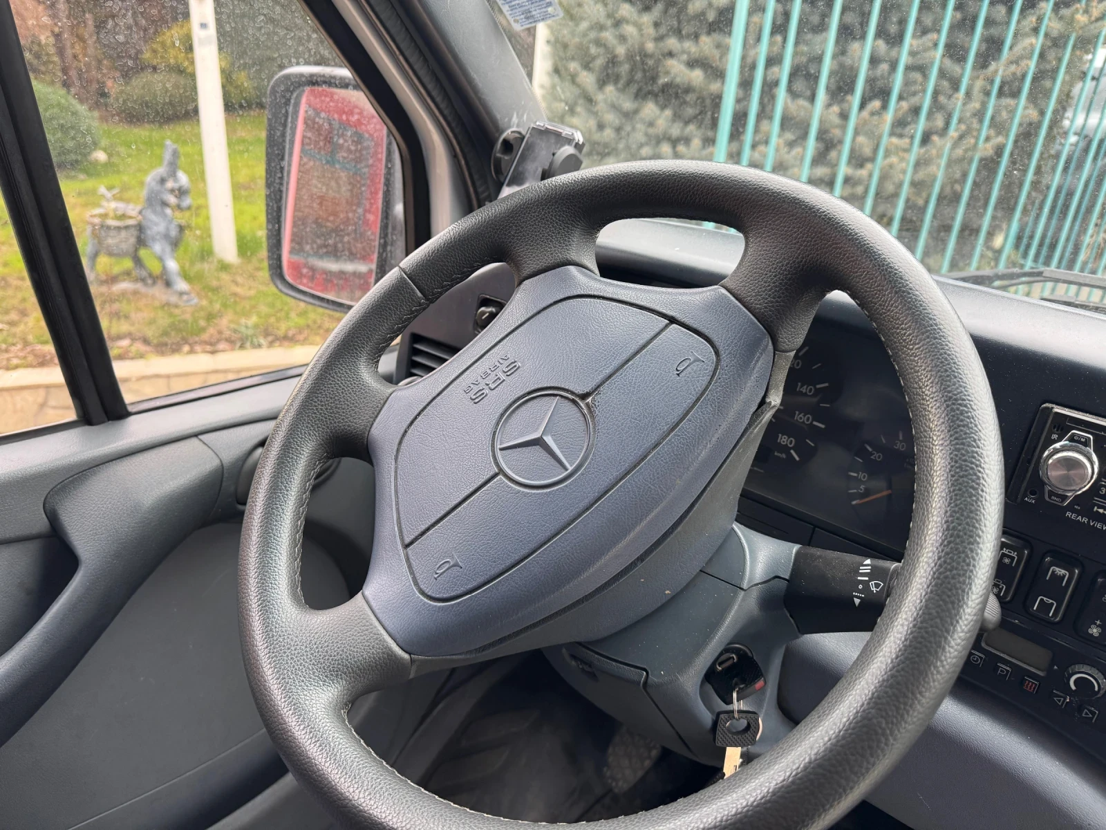 Mercedes-Benz Sprinter 312 2.9TDI* Климатик* 20 места - изображение 3