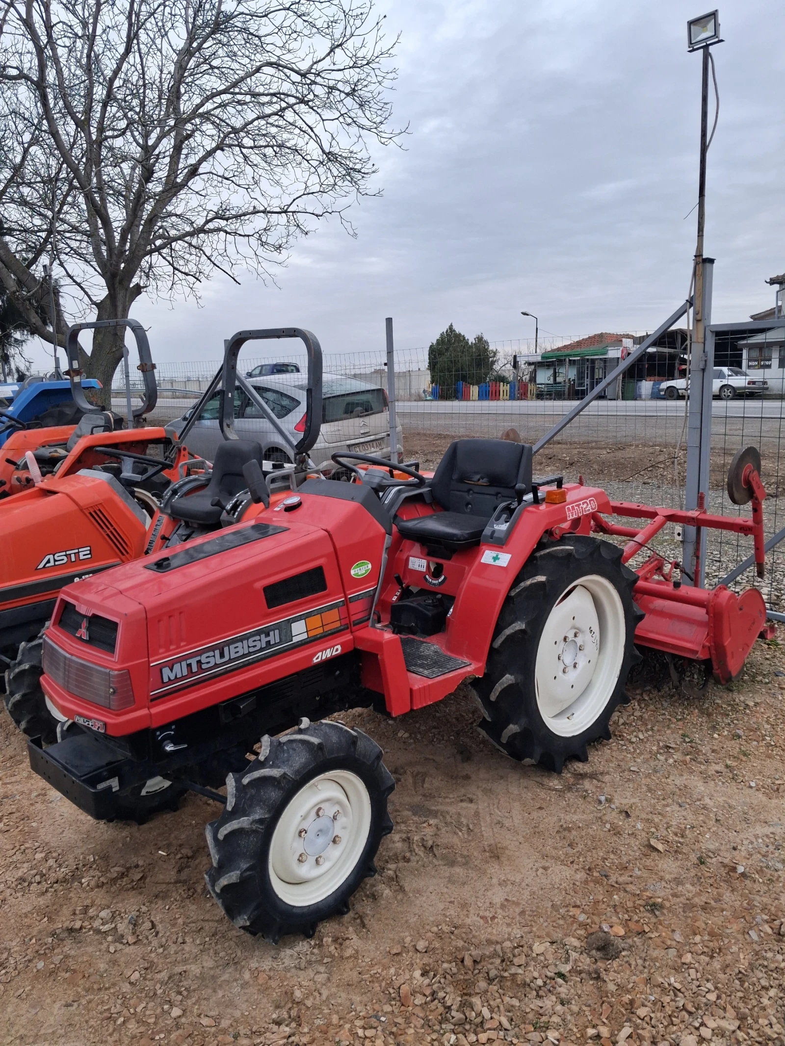 Трактор Kubota скайтрак , снимка 1