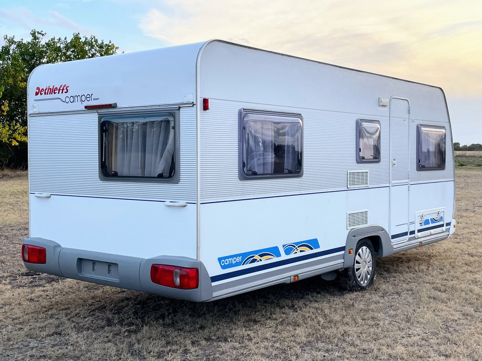 Каравана Dethleffs Camper 520 ФОРСЕЛТ МУВЕР WC - изображение 4