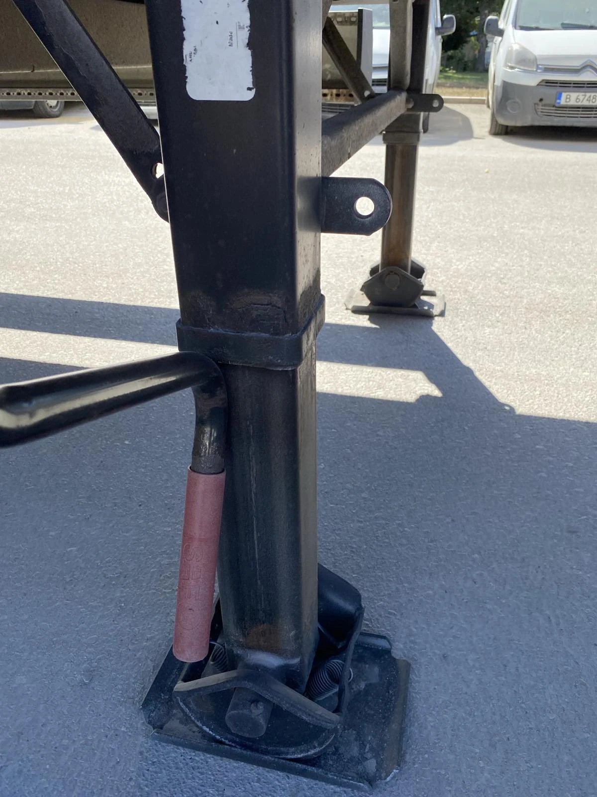  Krone | Mobile.bg   6