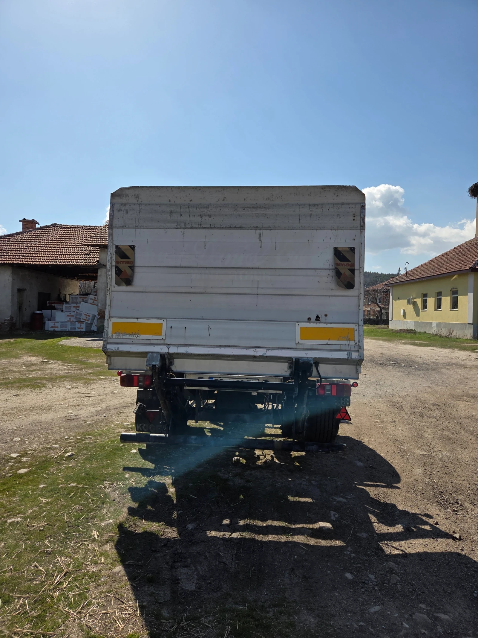 За камион Други, снимка 4 - Ремаркета - 53845262