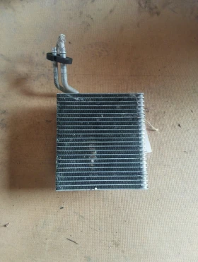 Радиатор климатик (климатичен) вътрешен Рено Сценик рх4 2.0Б 16В