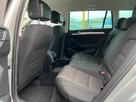 VW Passat 2.0TDI AUT/HIGHLINE/NAVI/СЕРВИЗНА ИСТОРИЯ/ACC, снимка 10