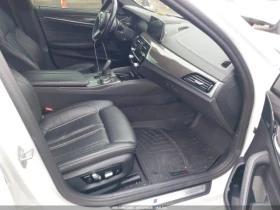 BMW 550 * M550i* xDrive* ПОДГРЕВ* HARMAN KARDON* ШИБИДАХ* , снимка 5