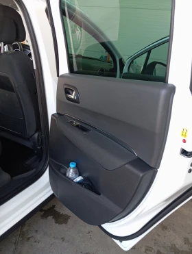 Peugeot 3008 Алюре, снимка 11