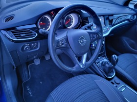 Opel Astra 1.2 SPORTS TOURER, снимка 7 - Автомобили и джипове - 44826530
