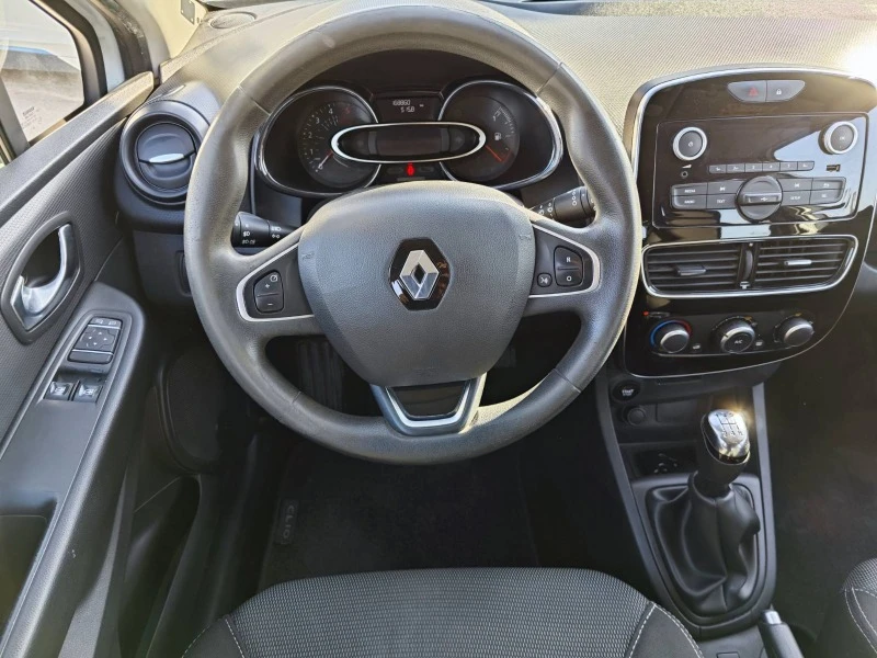 Renault Clio 1.5 DCi 75k.c., снимка 11 - Автомобили и джипове - 44193831