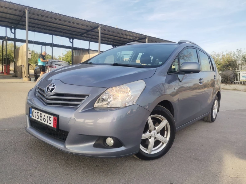 Toyota Verso  2.0 D-4D/7м., снимка 1 - Автомобили и джипове - 47606226