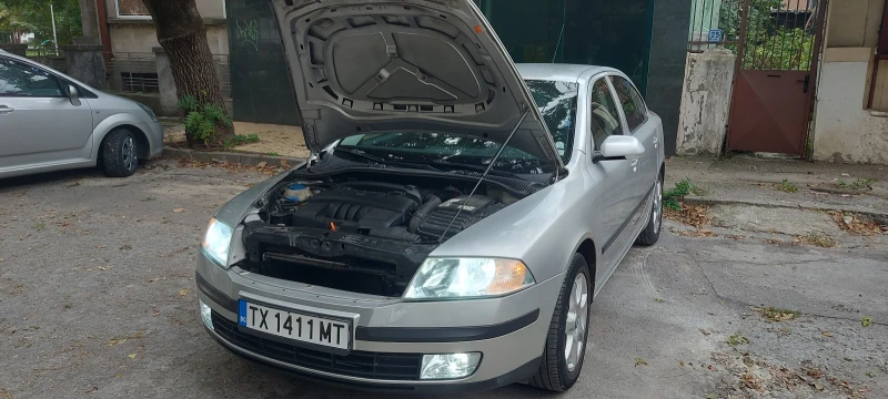 Skoda Octavia Бензин/ Газ, снимка 5 - Автомобили и джипове - 47614942