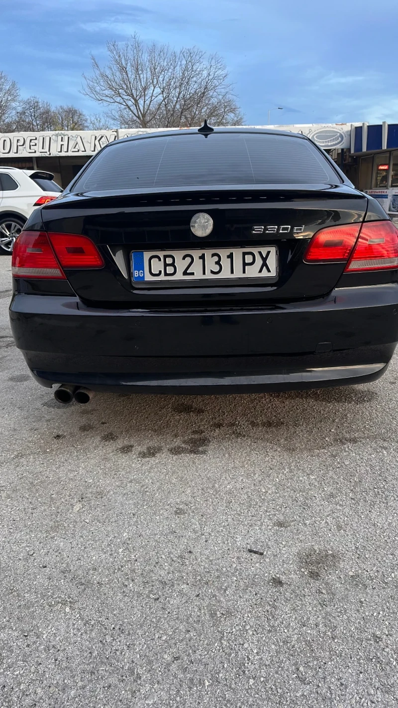 BMW 330, снимка 10 - Автомобили и джипове - 48591467