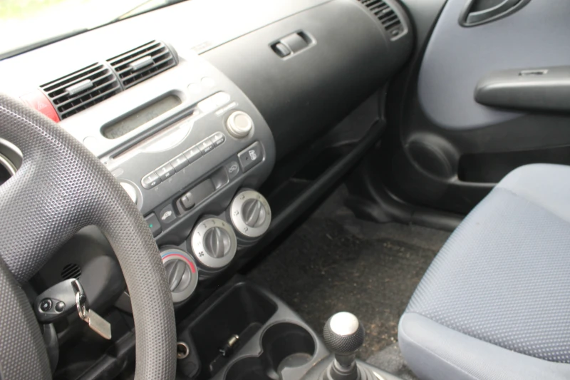 Honda Jazz 129000км., Италия, НОВ ВНОС, снимка 12 - Автомобили и джипове - 49990981