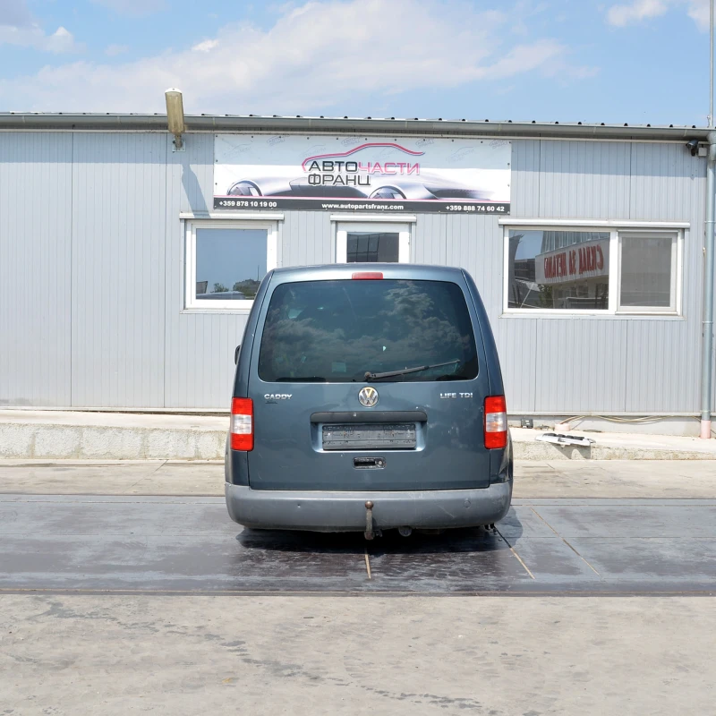 VW Caddy 1.9 TDI, снимка 4 - Автомобили и джипове - 51293398