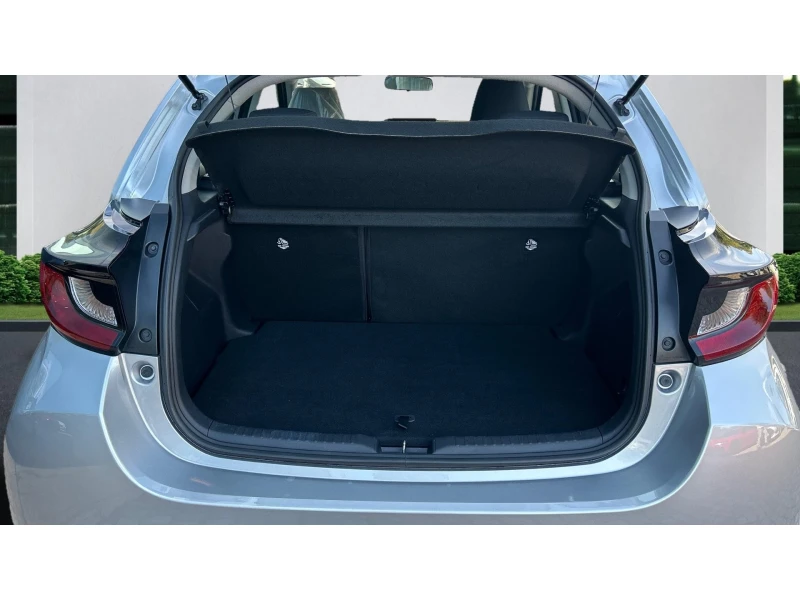 Toyota Yaris Месечна вноска от 350 лв., снимка 10 - Автомобили и джипове - 51988090