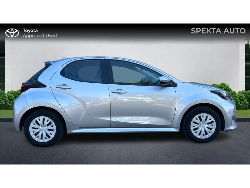 Toyota Yaris Месечна вноска от 350 лв., снимка 17 - Автомобили и джипове - 51988090