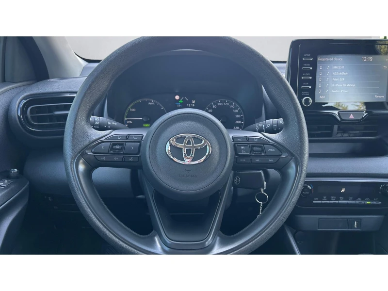 Toyota Yaris Месечна вноска от 350 лв., снимка 13 - Автомобили и джипове - 51988090