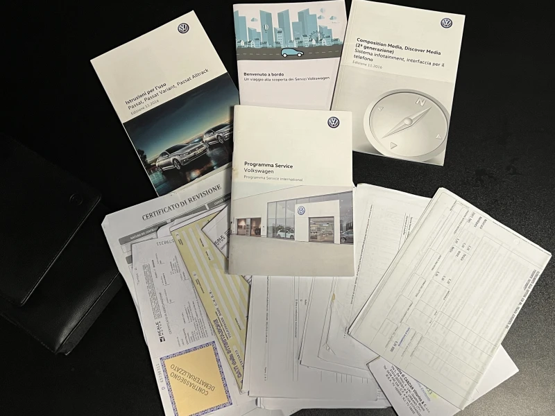 VW Passat 2.0TDI AUT/HIGHLINE/NAVI/СЕРВИЗНА ИСТОРИЯ/ACC, снимка 17 - Автомобили и джипове - 52672900