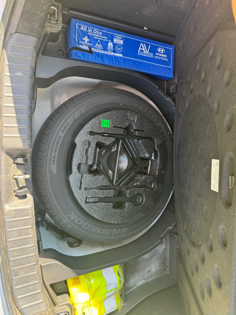 Hyundai I30, снимка 10 - Автомобили и джипове - 52830351