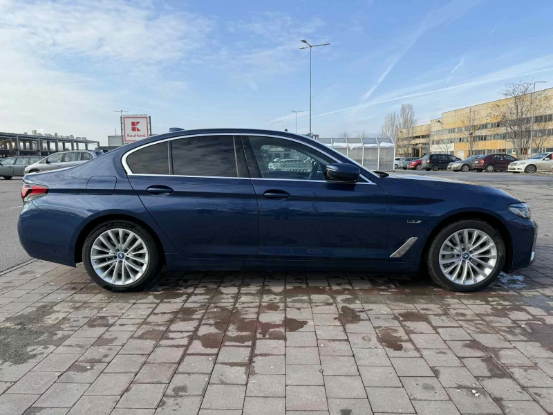 BMW 530E xDrive Luxury Line, снимка 7 - Автомобили и джипове - 53343398