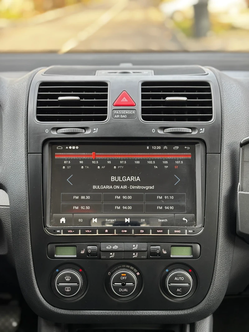 VW Golf V 1.9TDI, снимка 6 - Автомобили и джипове - 53477239