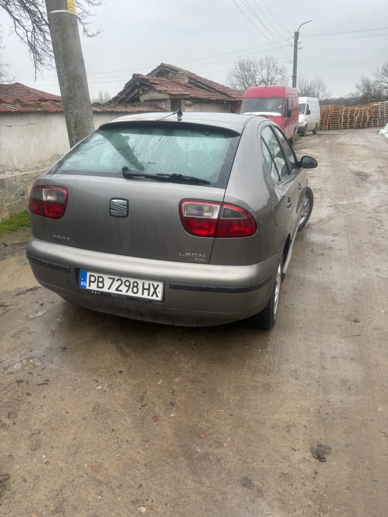 Seat Leon 1.9т, снимка 2 - Автомобили и джипове - 53598905