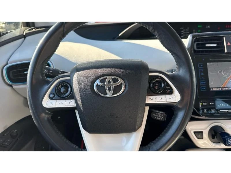 Toyota Prius, снимка 13 - Автомобили и джипове - 47601911